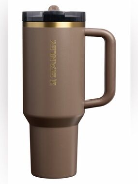 stanley quencher protour flip straw tumbler espresso gold 40oz